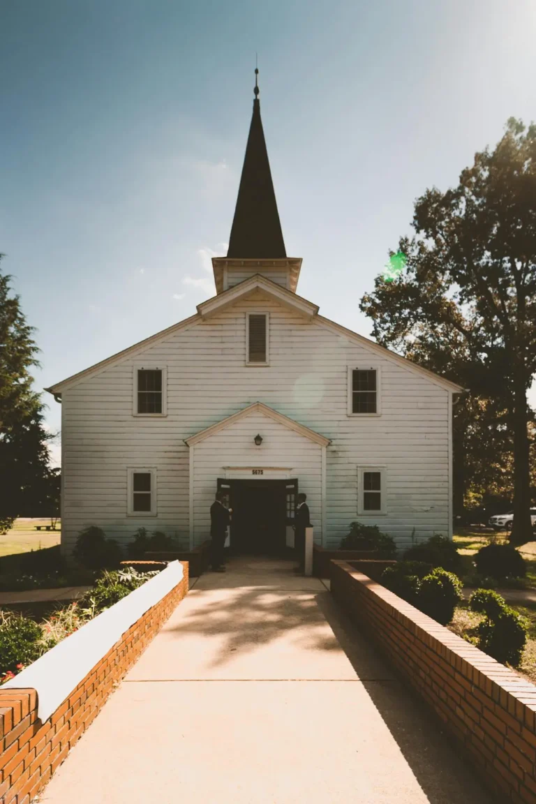 Church Hurt & Religious Trauma – SwS August 2024